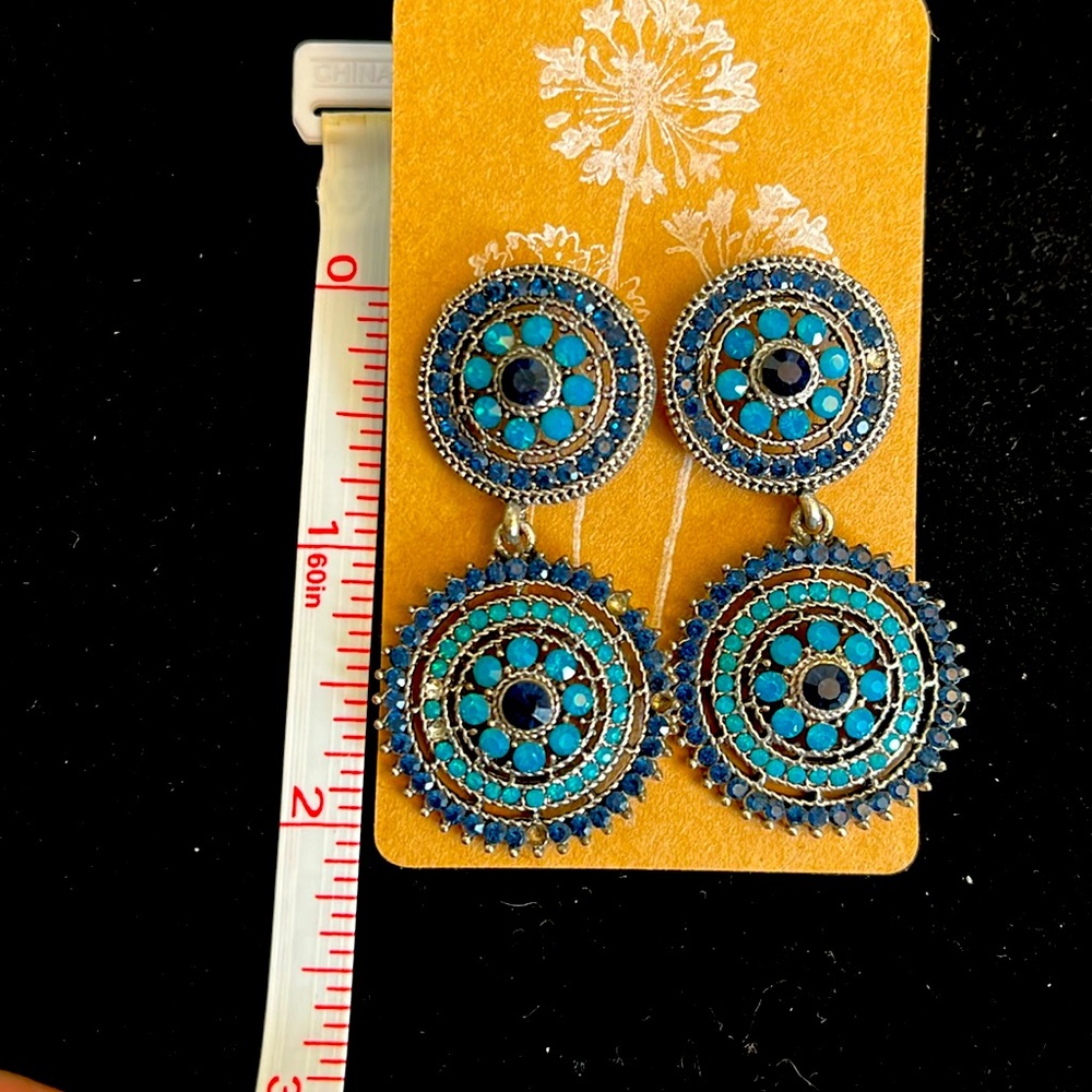 Elegant Turquoise, black, gold  crystal Earrings
